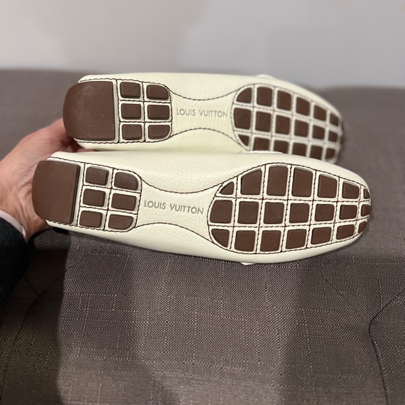 NWOT Louis Vuitton Women's Monte Carlo White Leather Loafers- Size 36.5 - Picture 5 of 5